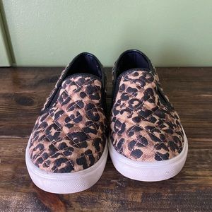 Cheetah Slip on